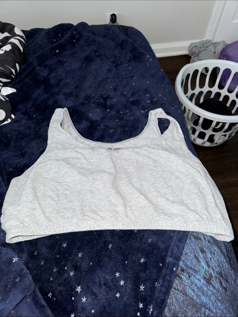Fruit of the Loom Light Gray Scoop Neck Wireless Sports Bra****FINAL MARKDOWN***